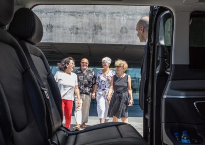 transport en minibus luxe pour vip