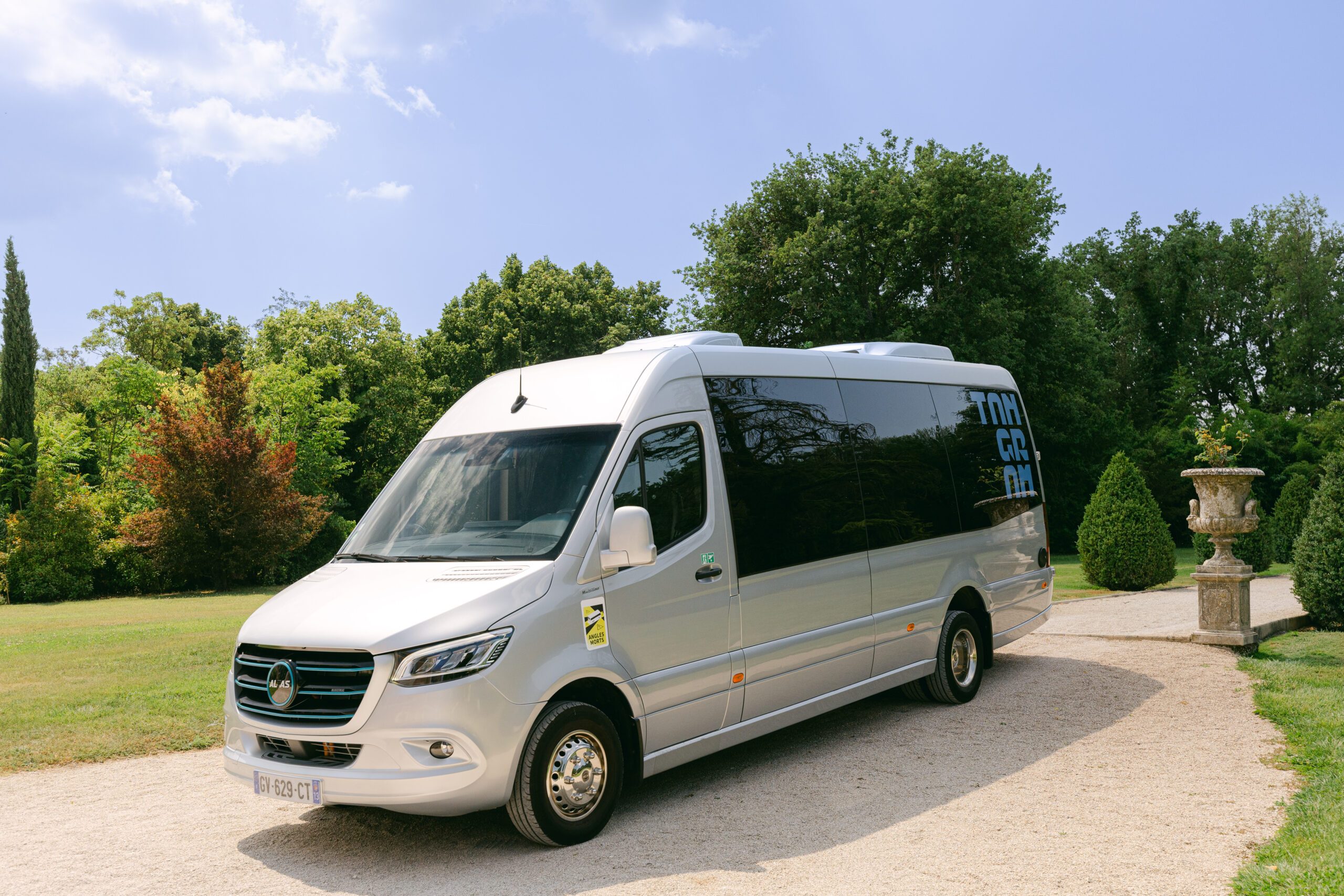 AMP autocar electrique Autocar luxe e-sprinter